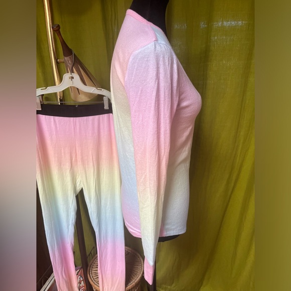 PINK Soft Thermal Underwear Set - Picture 5 of 11